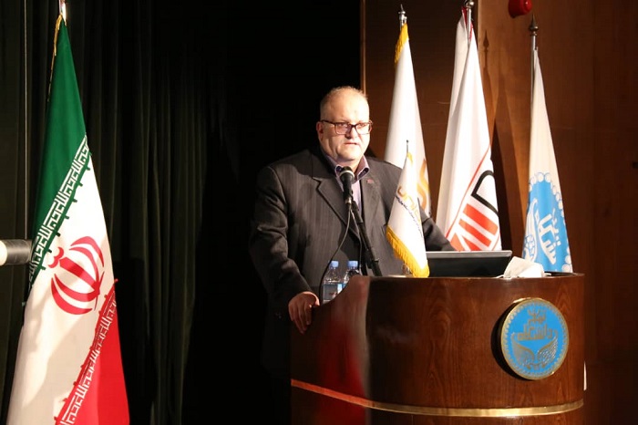 غلامرضا ملاطاهری مدیر آموزش، پژوهش و فناوری ایمیدرو