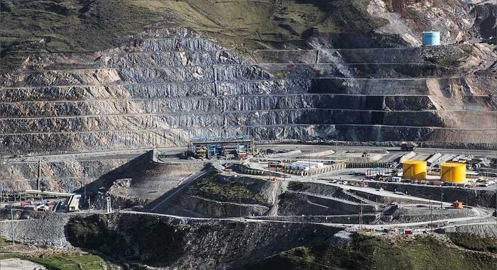 تصویب توسعه معدن مس «لاس‌بامباس» در پرو