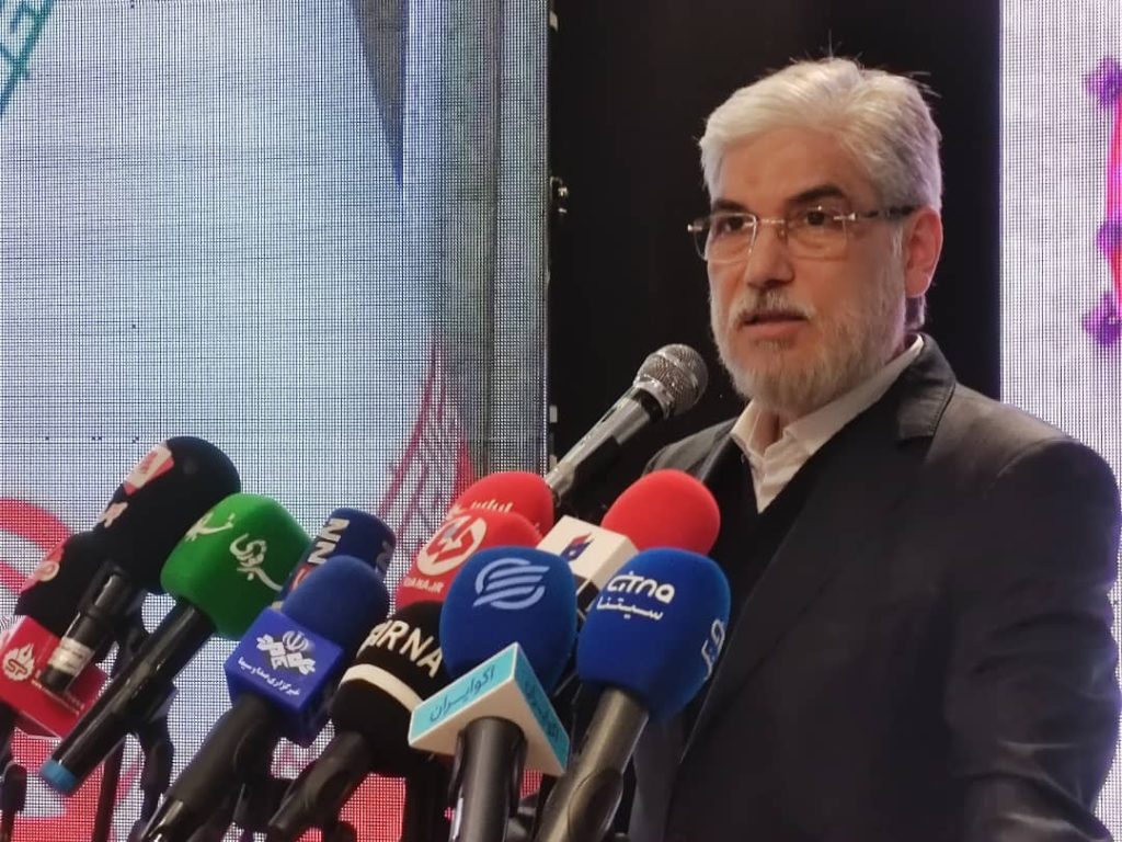 حسین سیمایی صراف، وزیر علوم، تحقیقات و فناوری